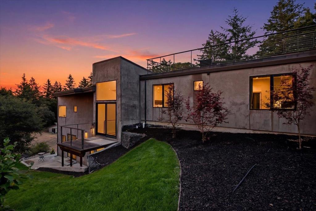 main property photo 73