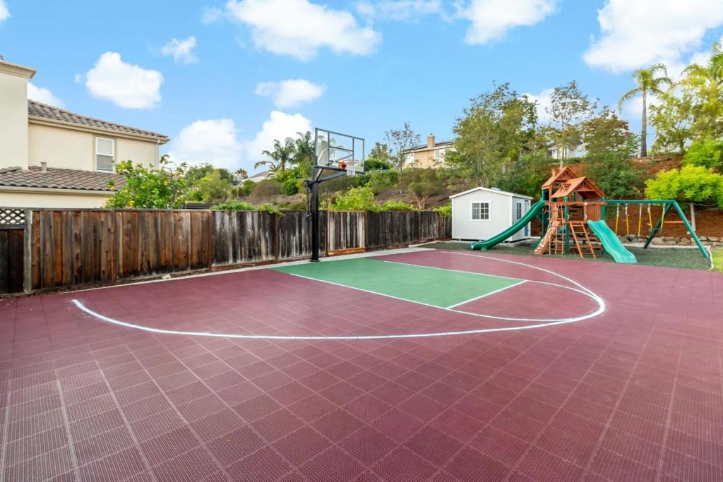 main property photo 54