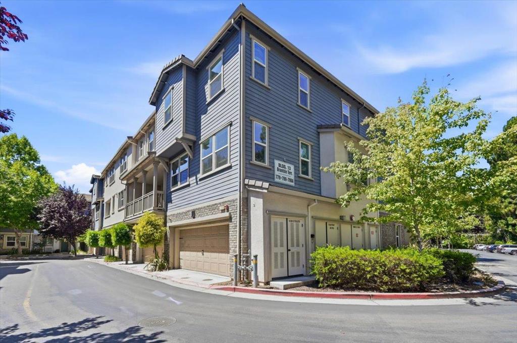 main property photo 67