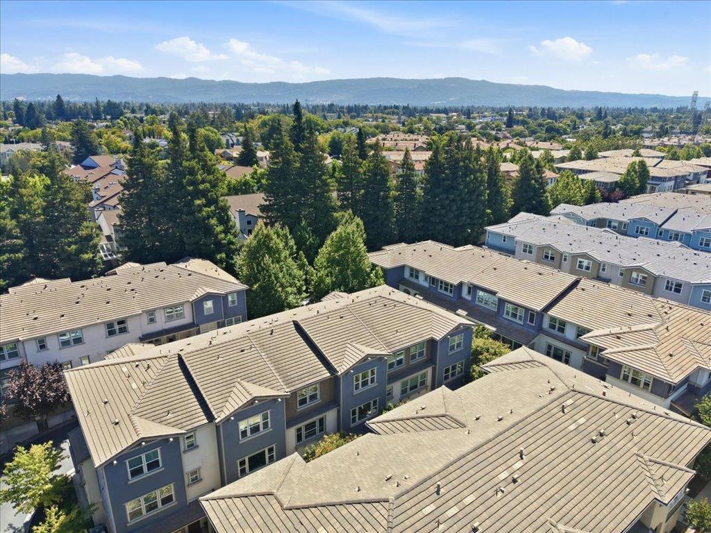 main property photo 75
