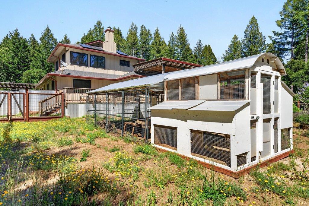 main property photo 39