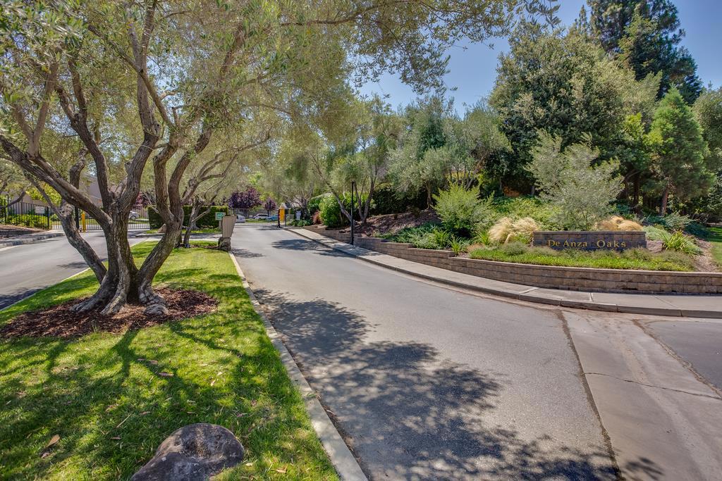 main property photo 76