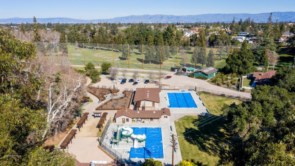 main property photo 96