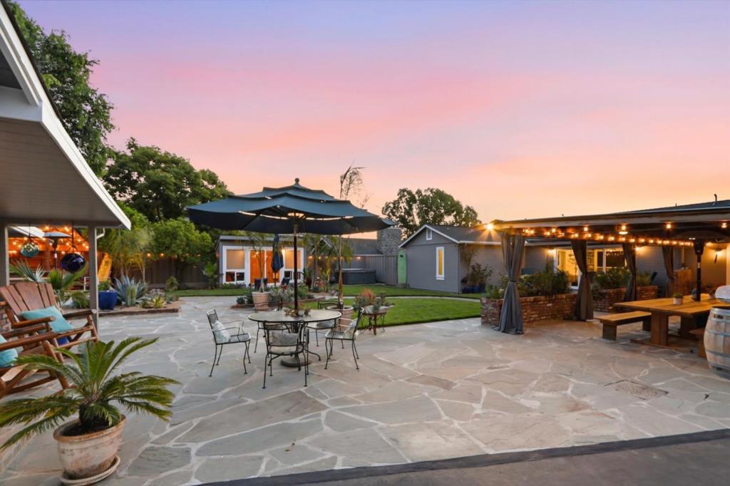 main property photo 102