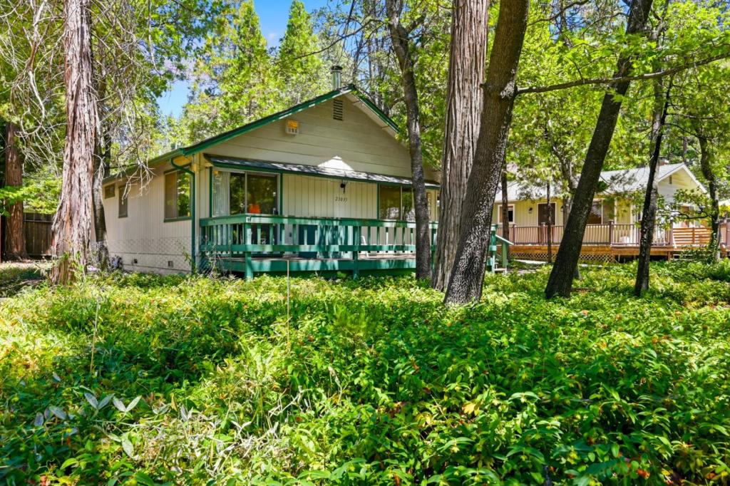 main property photo 25