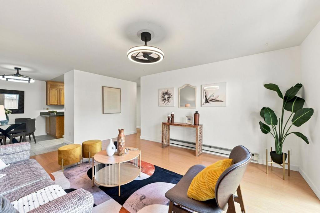 main property photo 75
