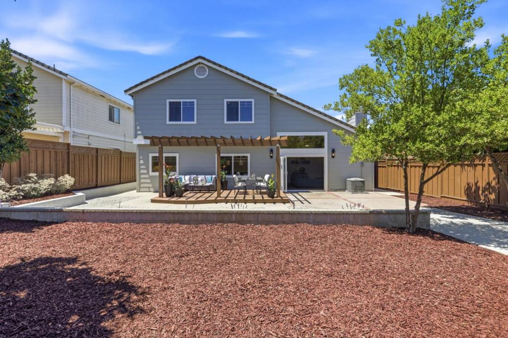 main property photo 77