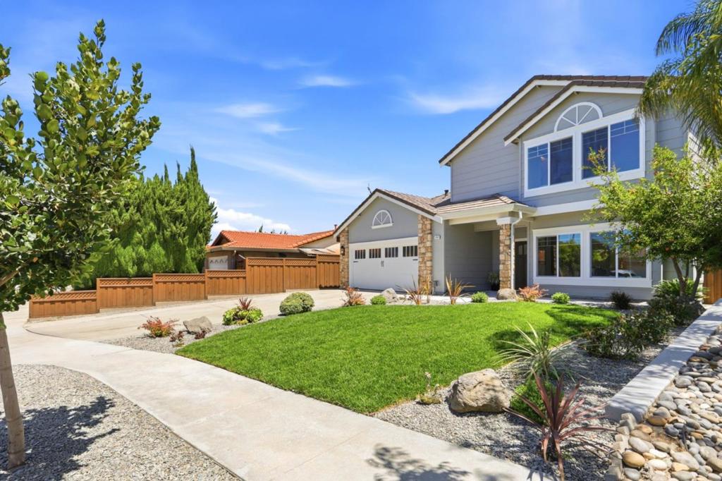 main property photo 90