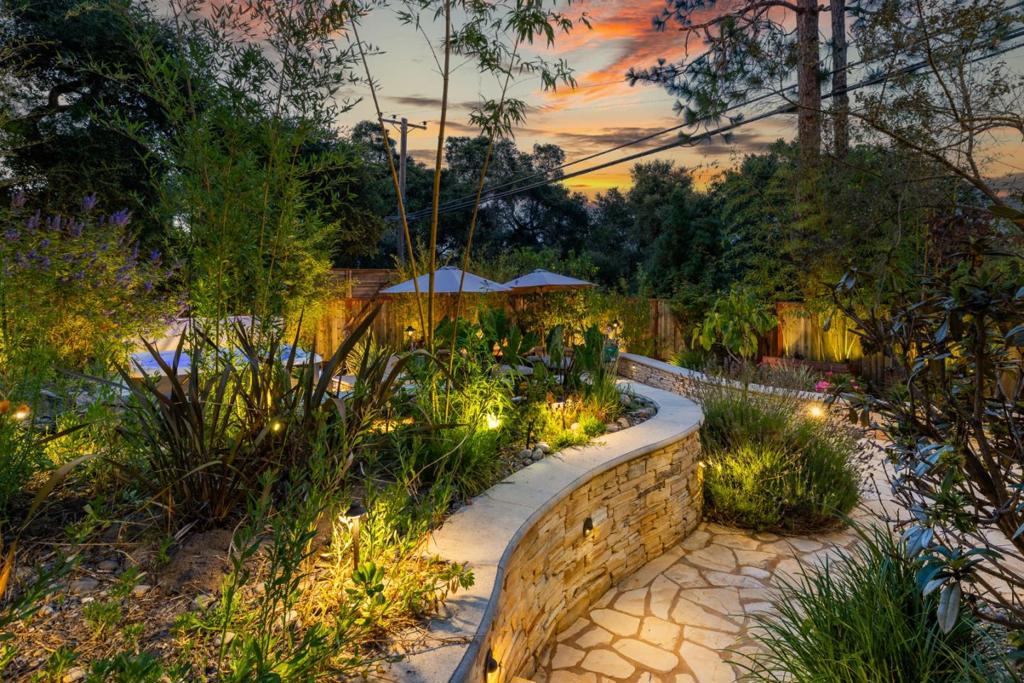 main property photo 76