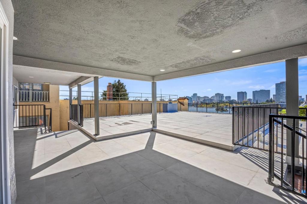 main property photo 102
