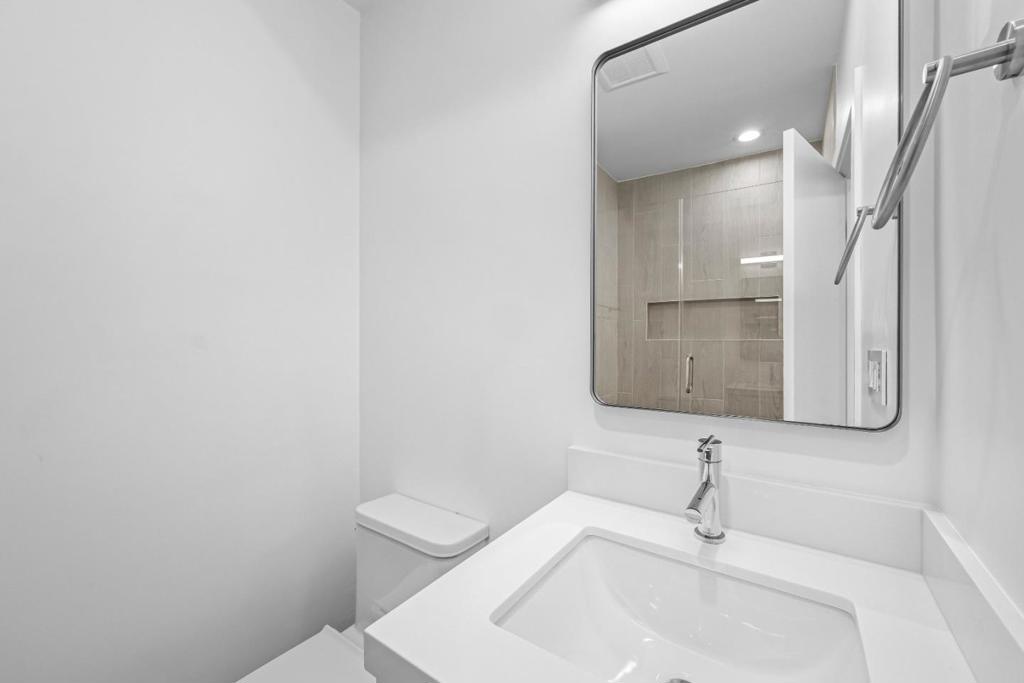 main property photo 67
