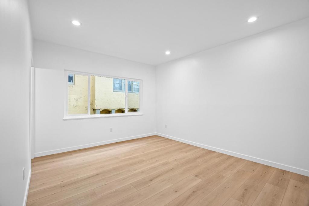 main property photo 68