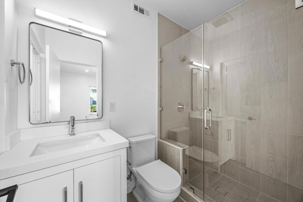 main property photo 73
