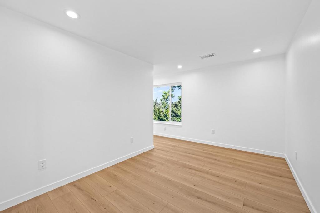 main property photo 97