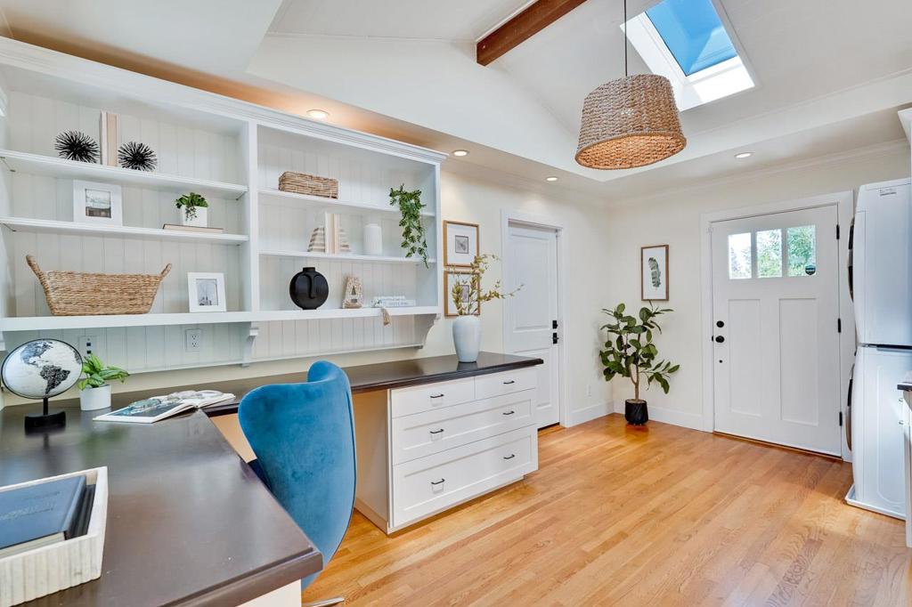 main property photo 57