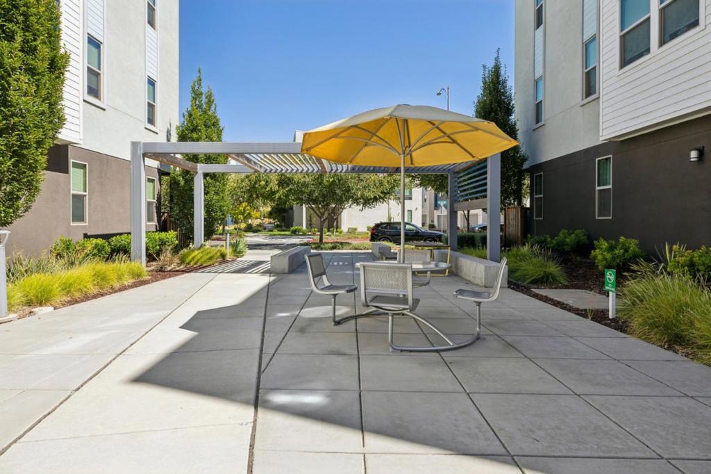 main property photo 64
