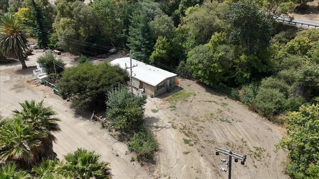 main property photo 29