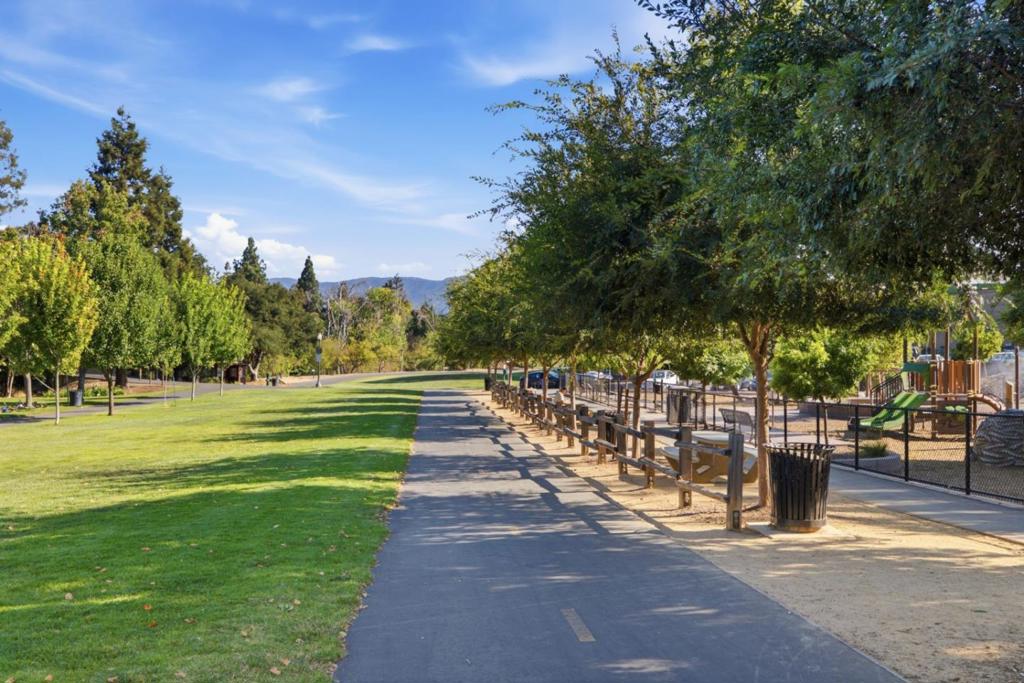 main property photo 48