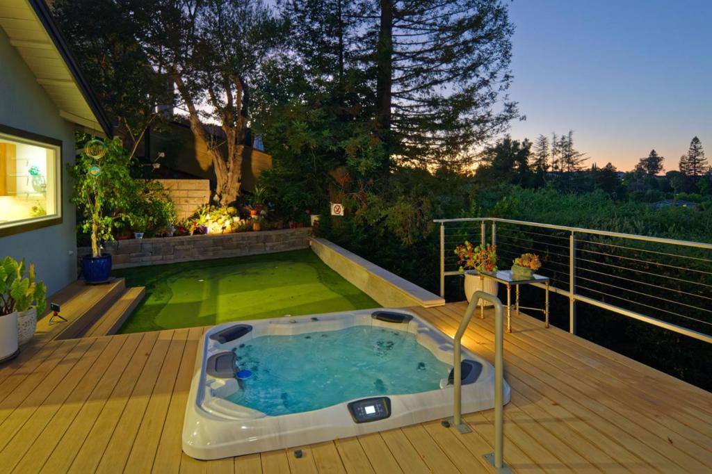 main property photo 67