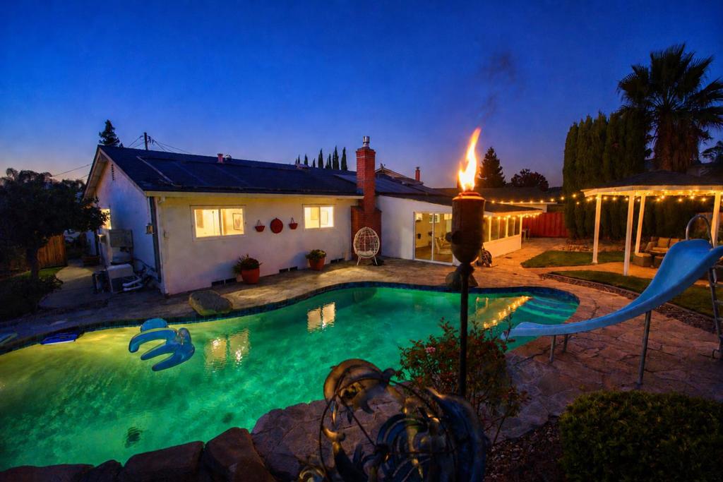 main property photo 64