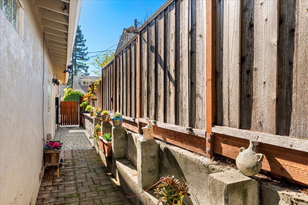 main property photo 63
