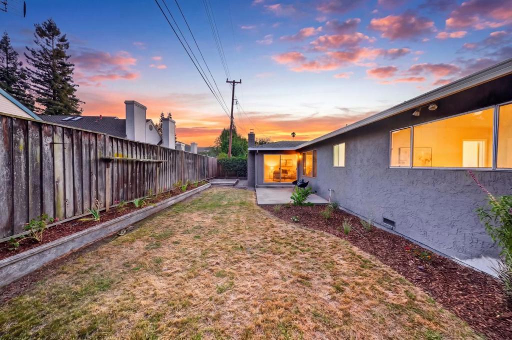 main property photo 74