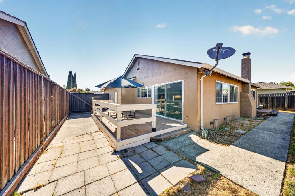 main property photo 47