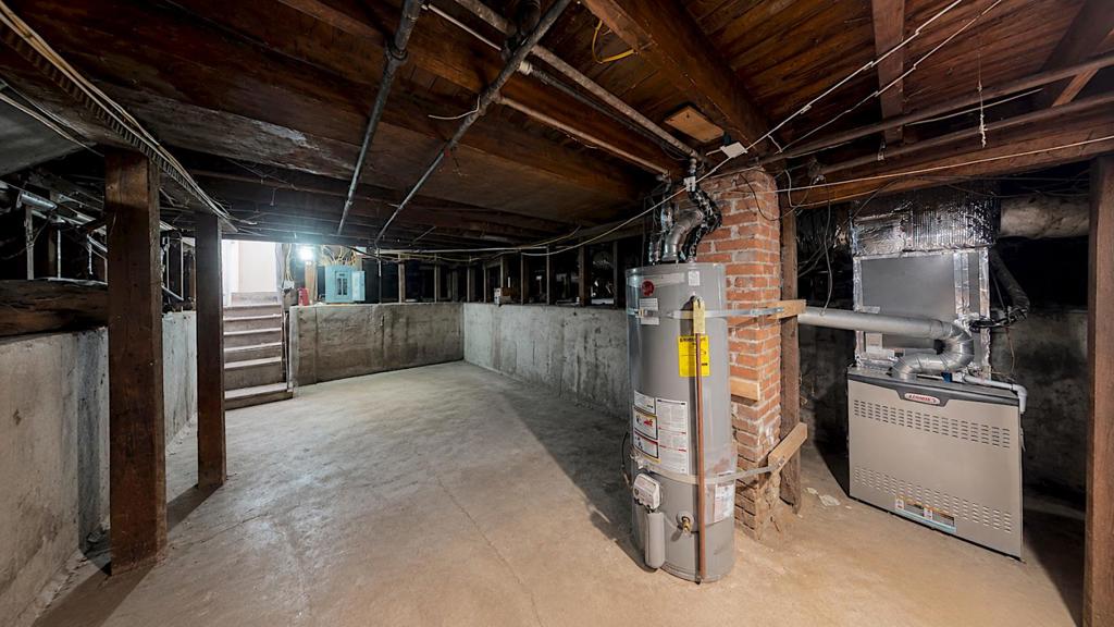 main property photo 61