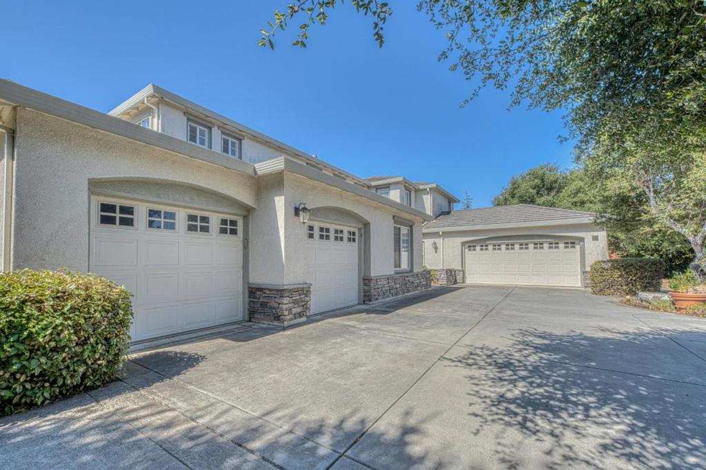 main property photo 61