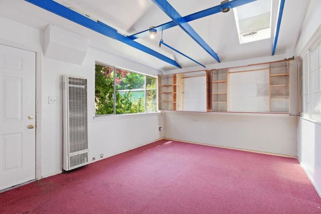 main property photo 48