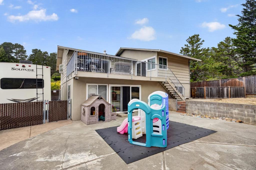 main property photo 53
