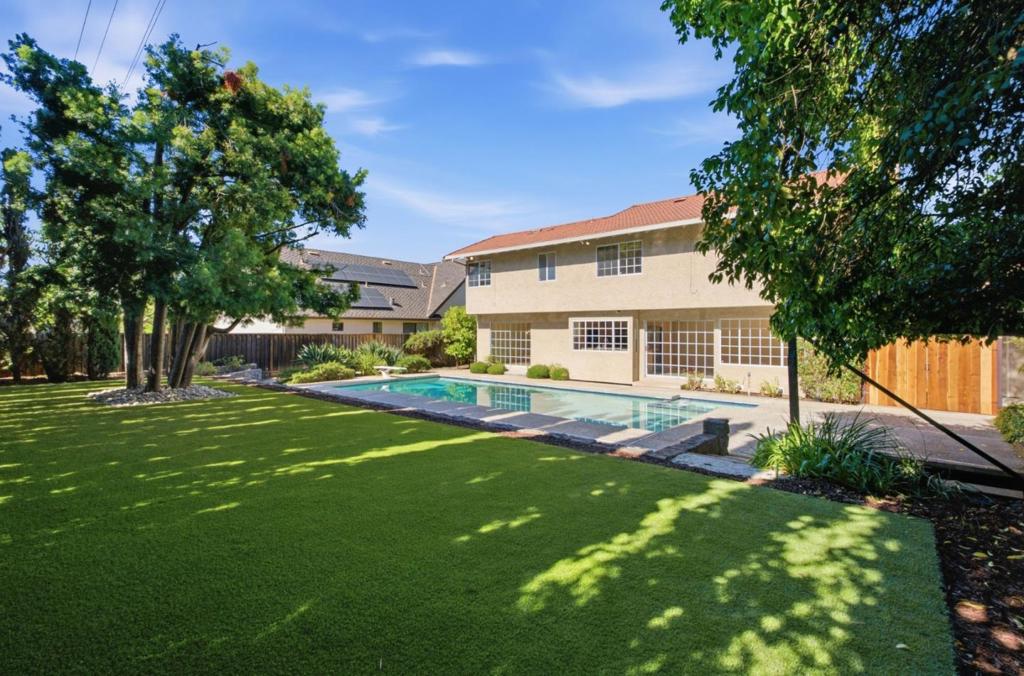 main property photo 58