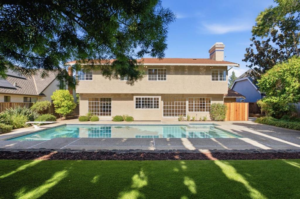 main property photo 61