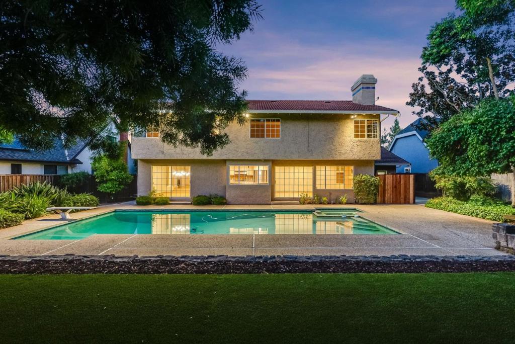main property photo 62