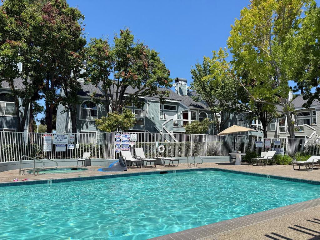 main property photo 63
