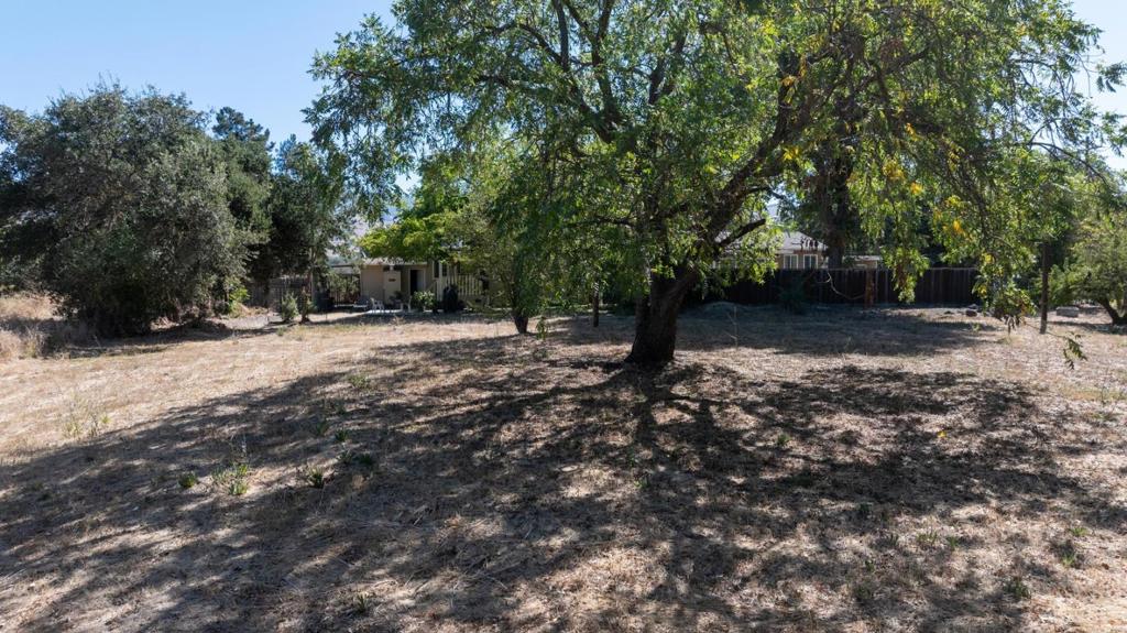 main property photo 79