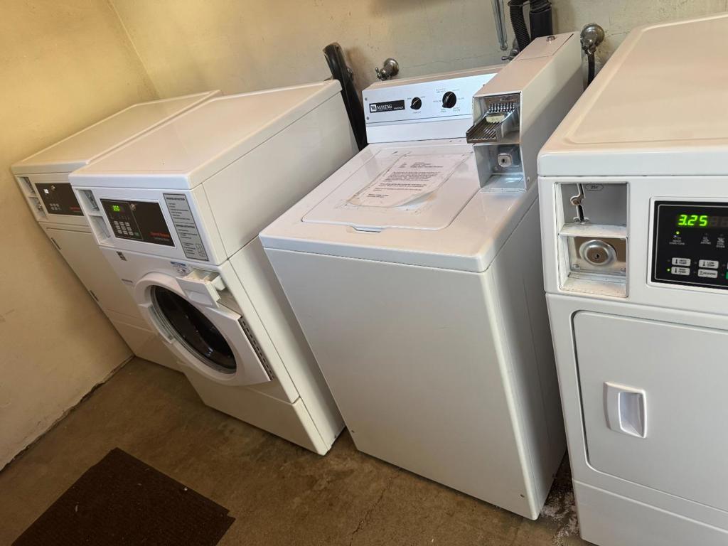 main property photo 50