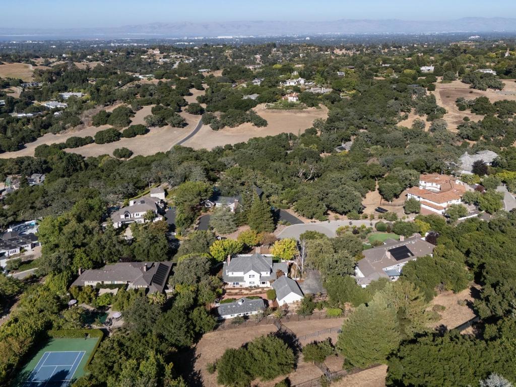 main property photo 50