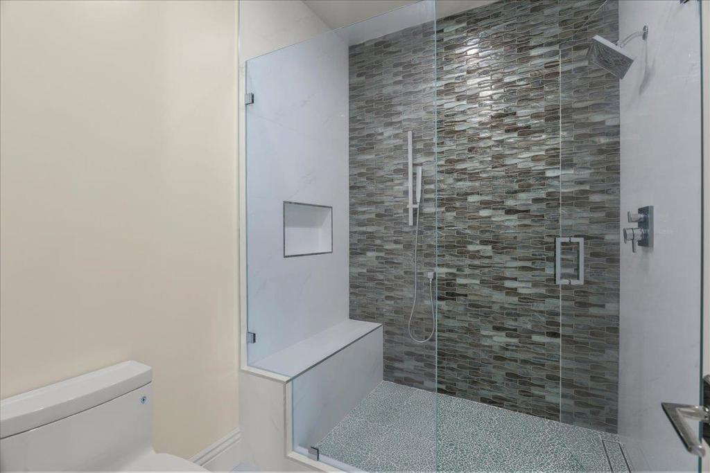 main property photo 80