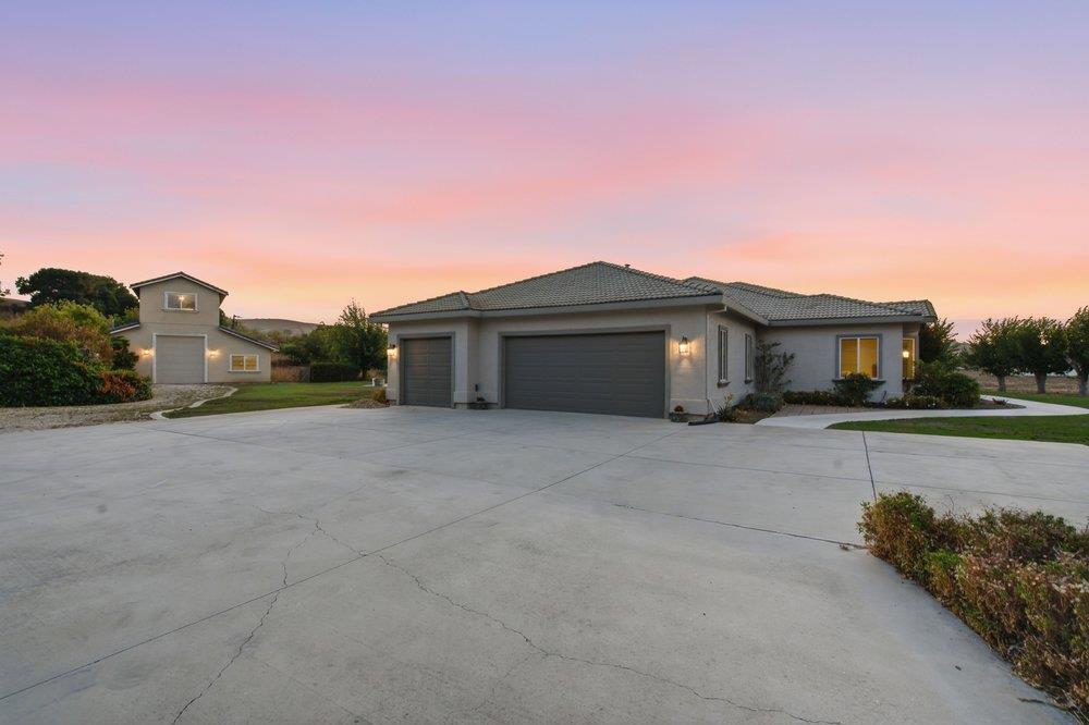 main property photo 53