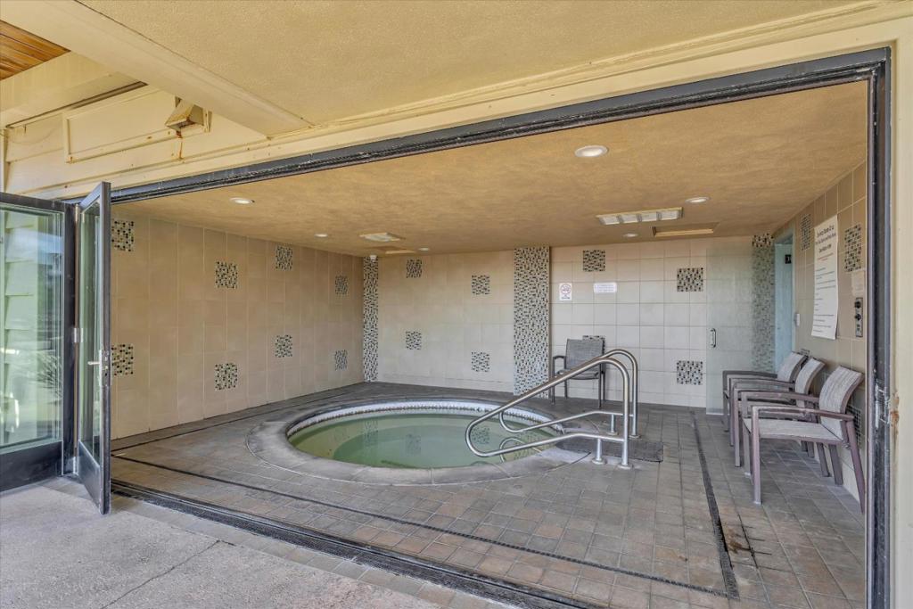 main property photo 57