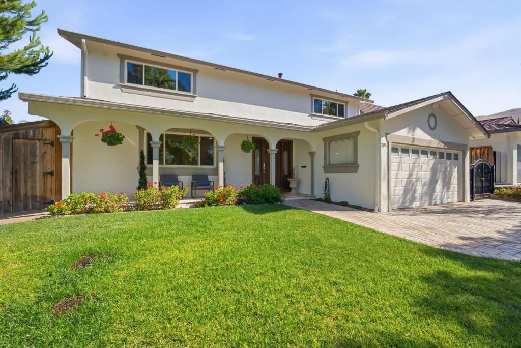 main property photo 43