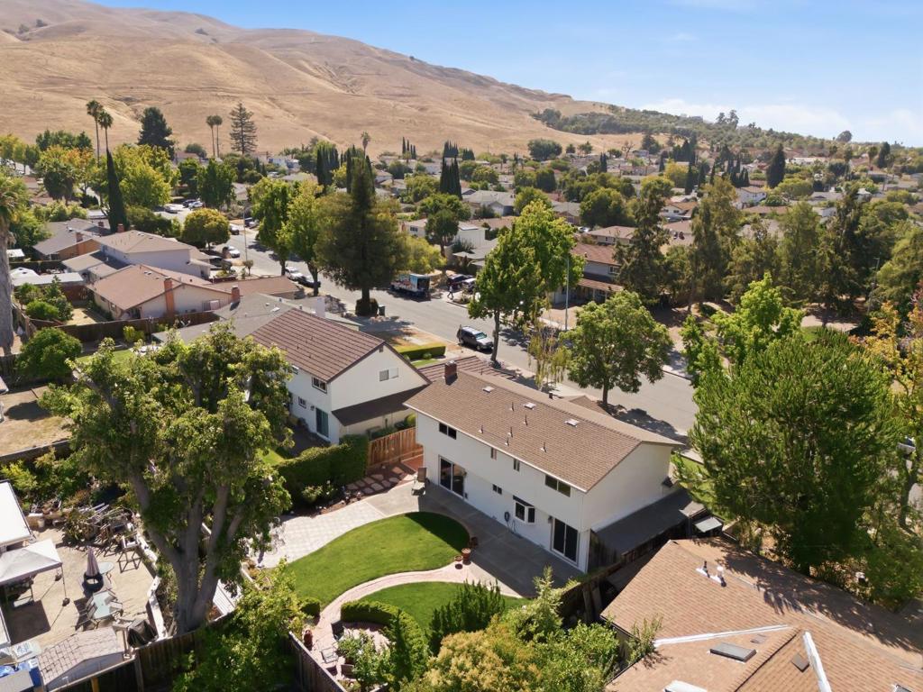 main property photo 63