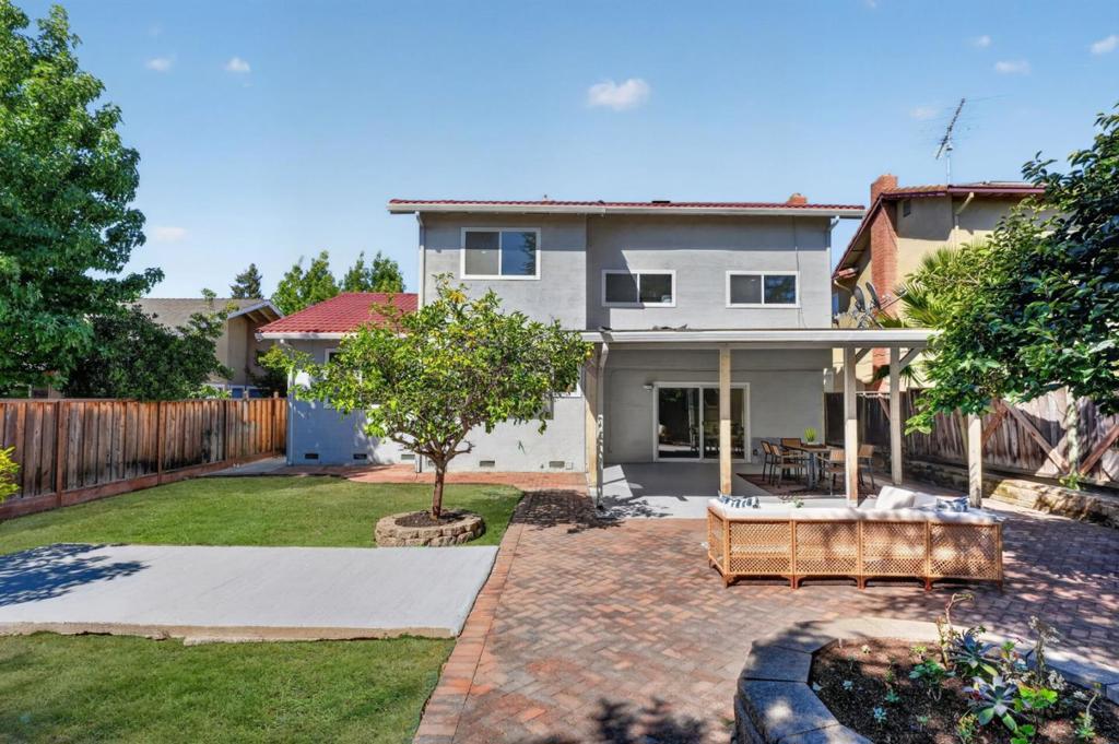 main property photo 60