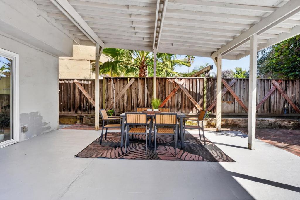 main property photo 66