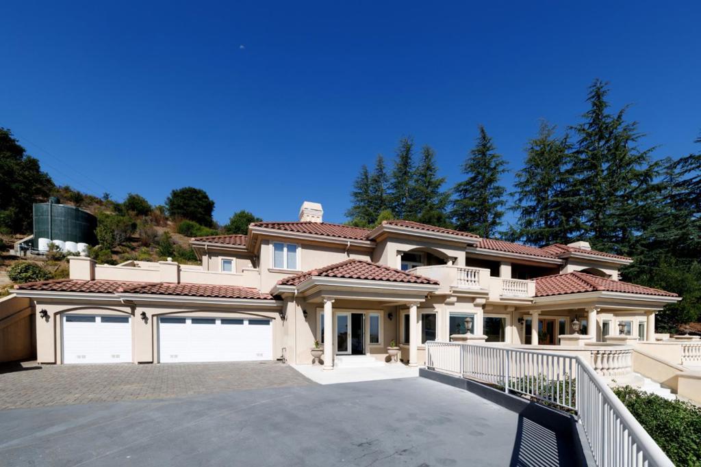 main property photo 1