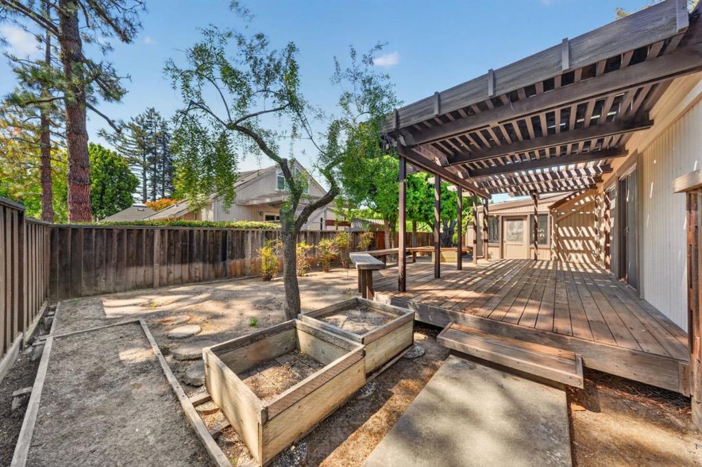 main property photo 60