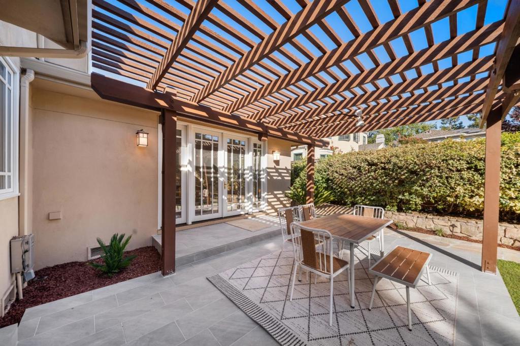 main property photo 66