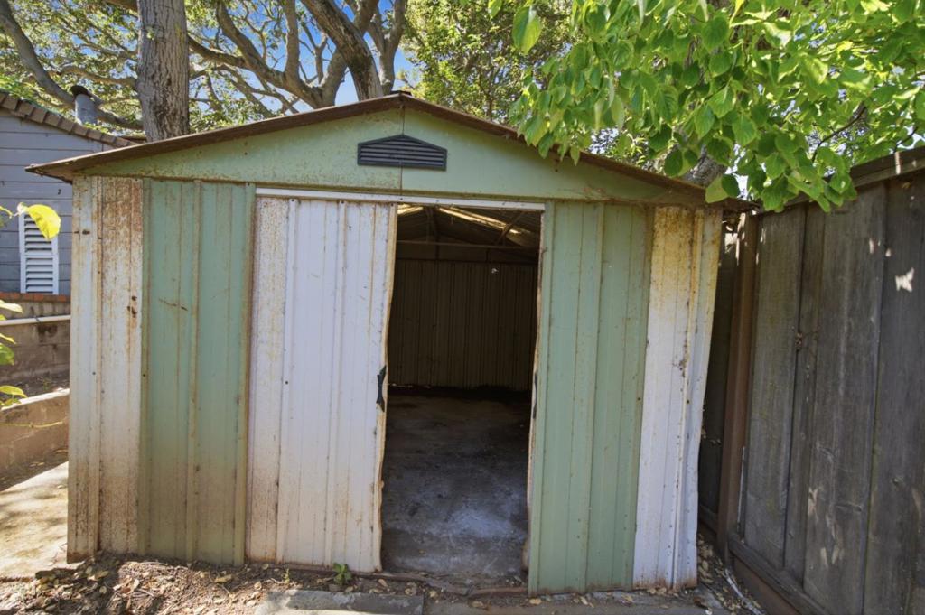 main property photo 35
