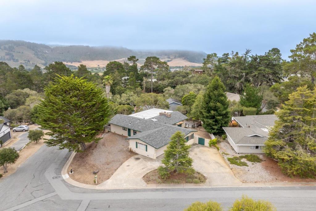 main property photo 0